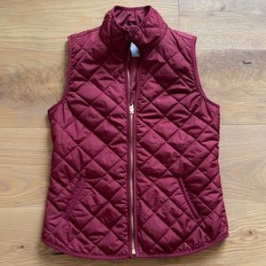 Old Navy maroon puffer vest